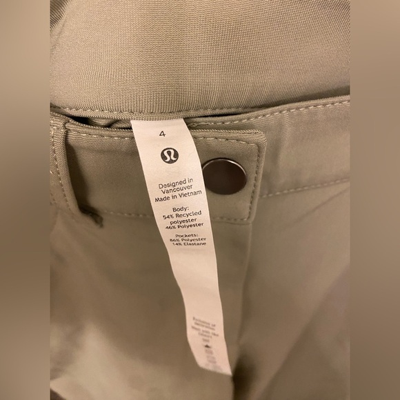Lululemon City Sleek 5 Pocket 7/8 Pant Rosemary Green Size 4 - Picture 6 of 9